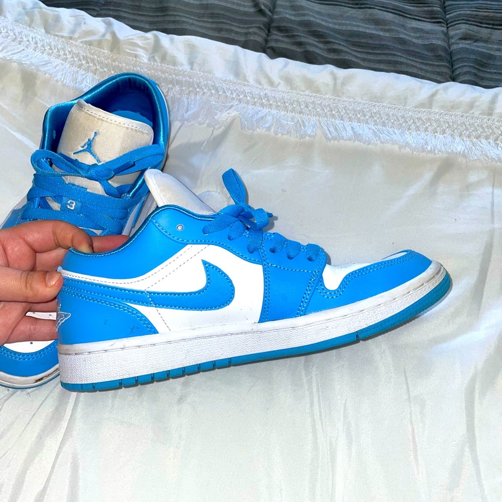 UNC JORDAN 1 LOW